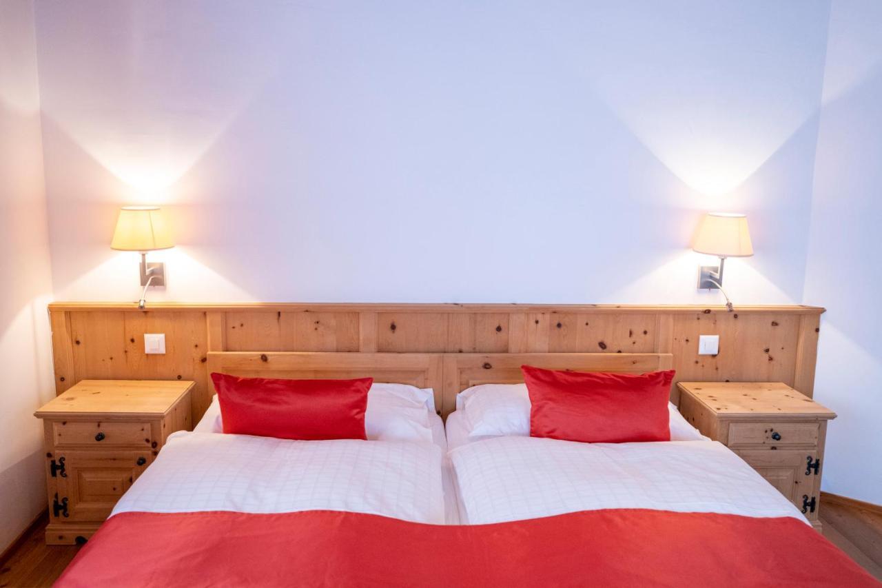 Hotel Engiadina Scuol Dış mekan fotoğraf