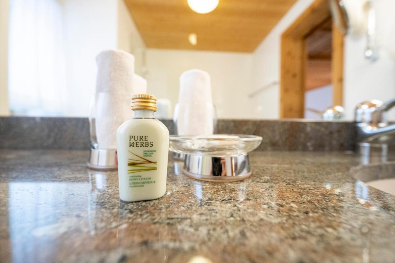 Hotel Engiadina Scuol Dış mekan fotoğraf