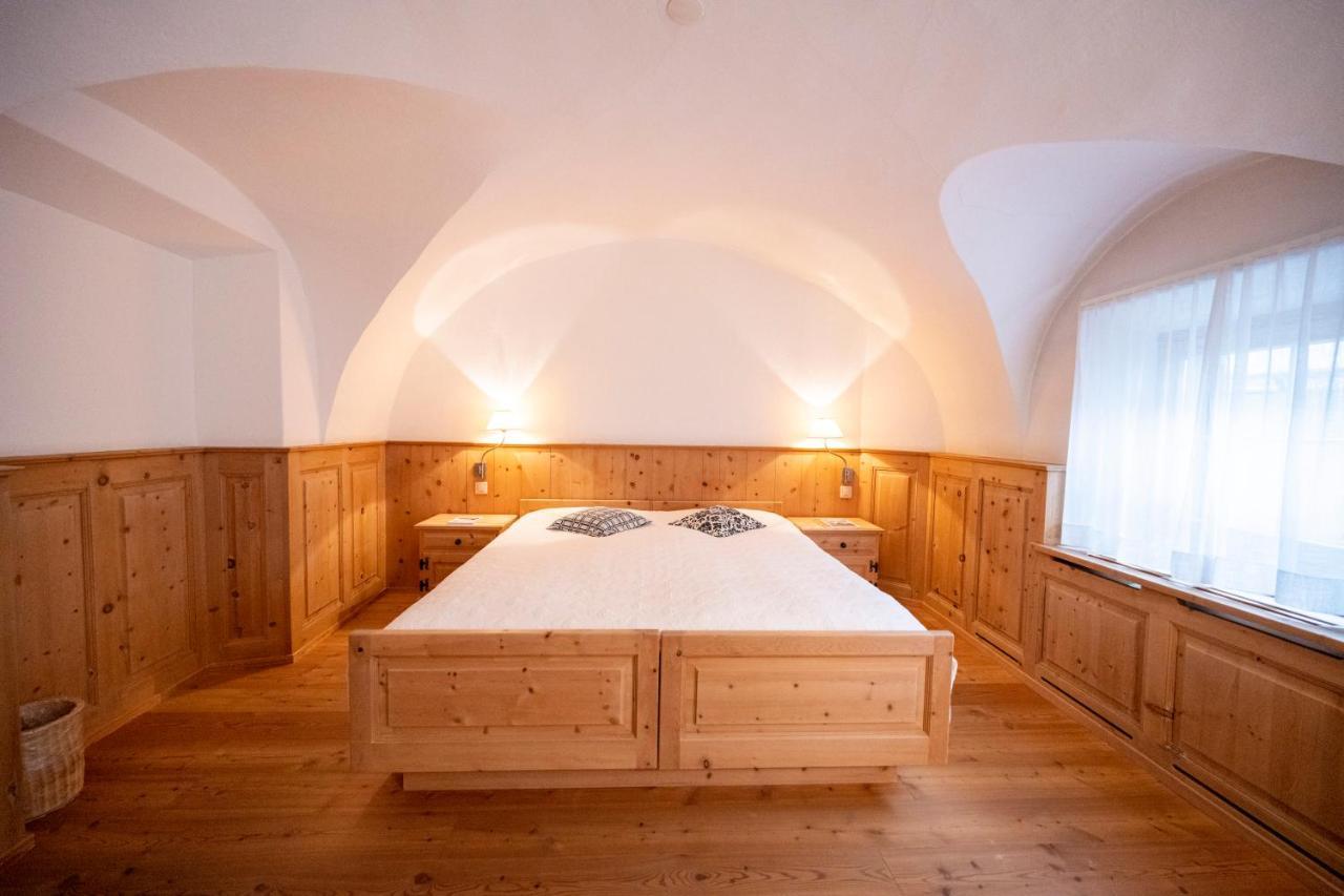 Hotel Engiadina Scuol Dış mekan fotoğraf