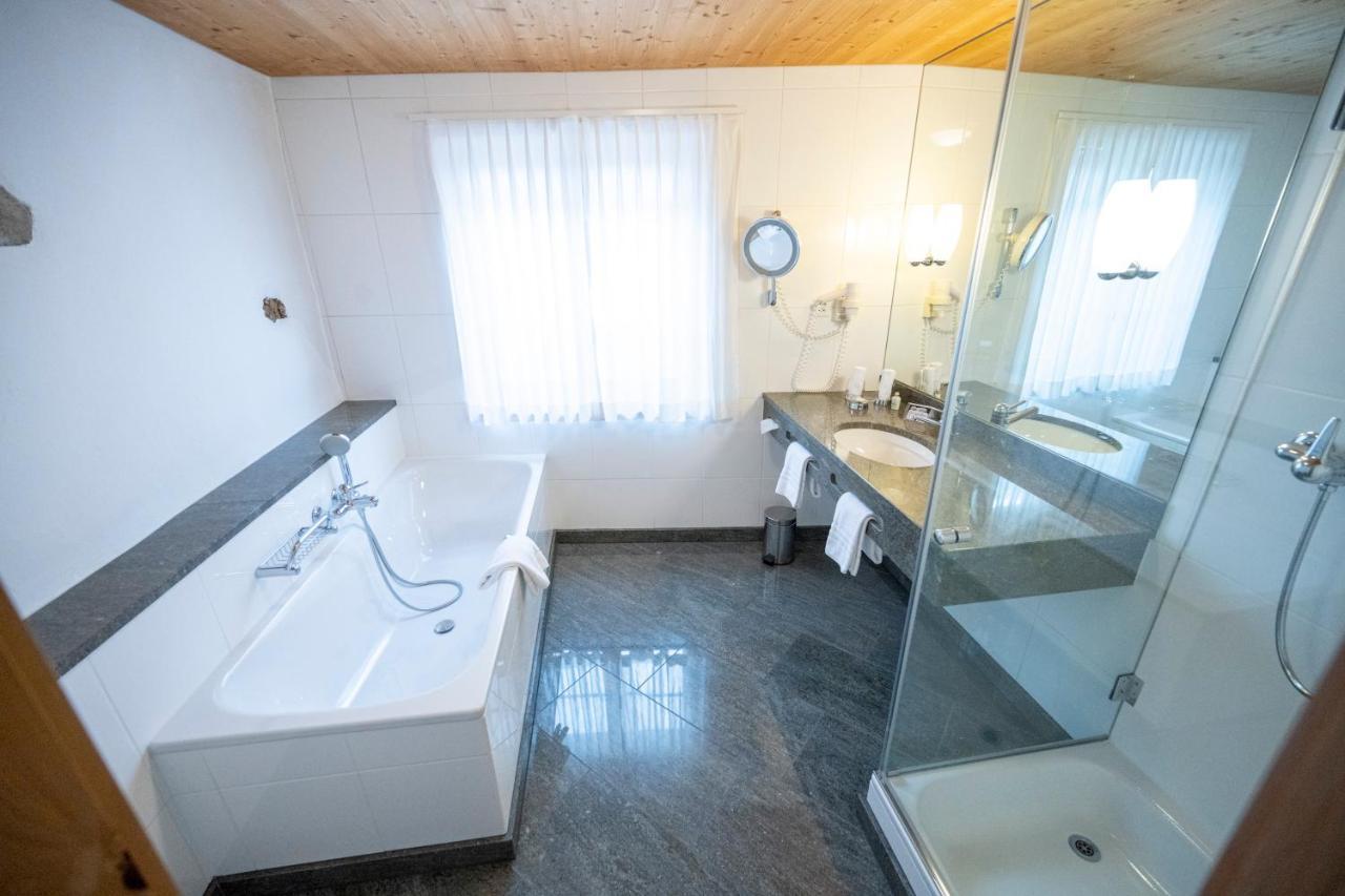 Hotel Engiadina Scuol Dış mekan fotoğraf
