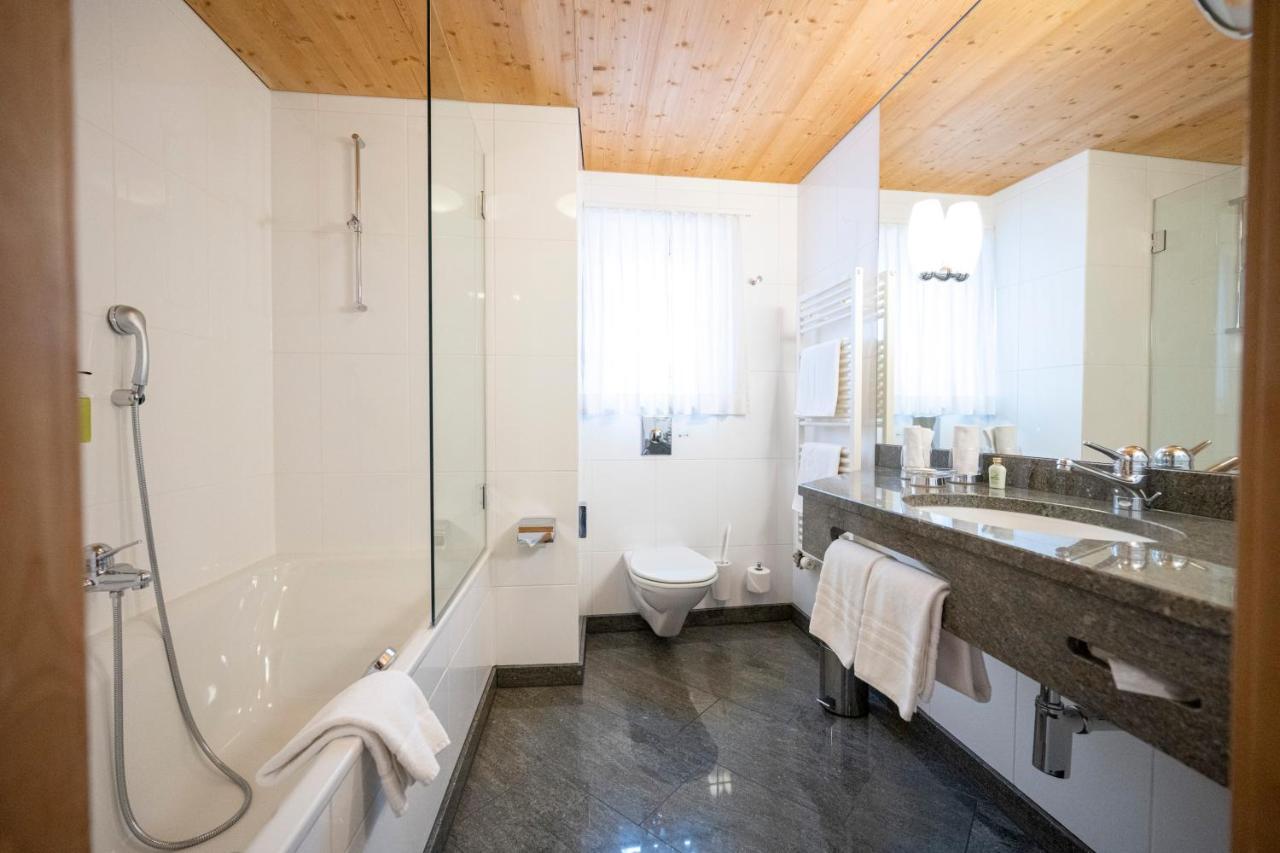Hotel Engiadina Scuol Dış mekan fotoğraf