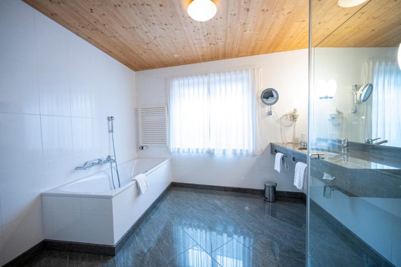 Hotel Engiadina Scuol Dış mekan fotoğraf