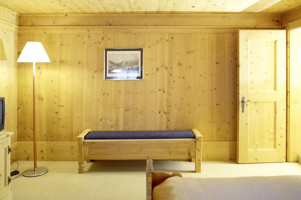 Hotel Engiadina Scuol Dış mekan fotoğraf