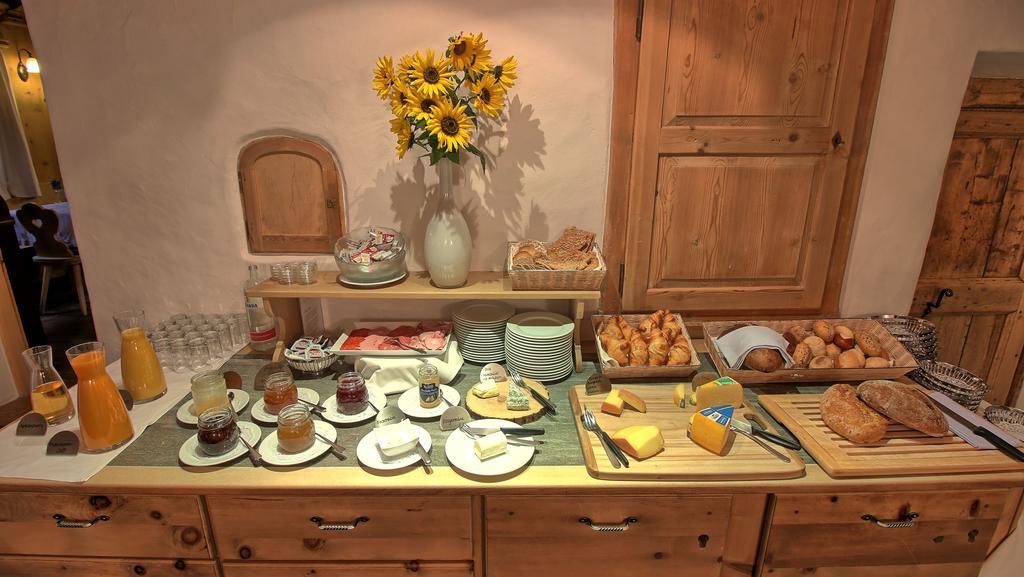 Hotel Engiadina Scuol Dış mekan fotoğraf