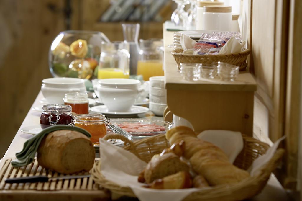 Hotel Engiadina Scuol Dış mekan fotoğraf